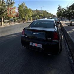 کرایسلەر 300